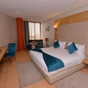 Apartahotel Le 135, Casa Blanca